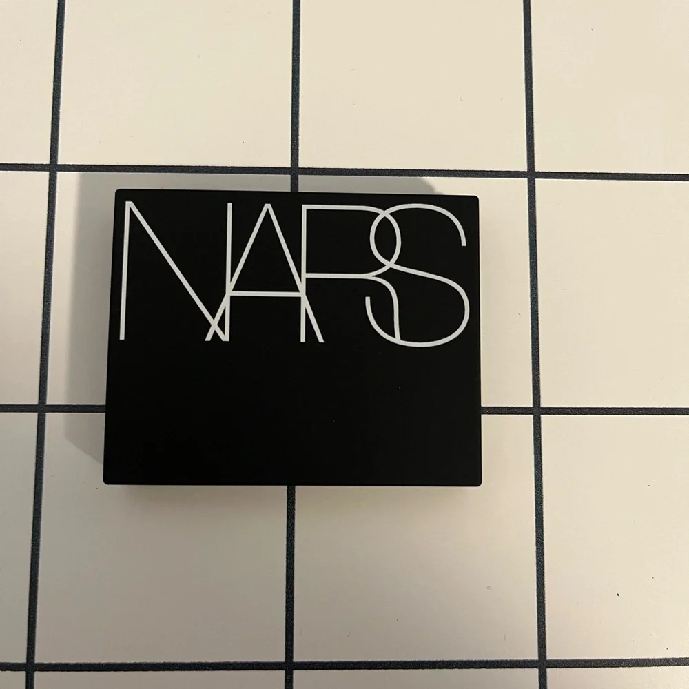 NARS Forbidden🍑 - Picture 6 of 8